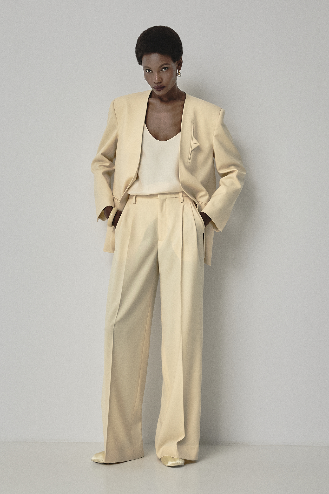 FLORENCIA SUITLIGHT YELLOW S